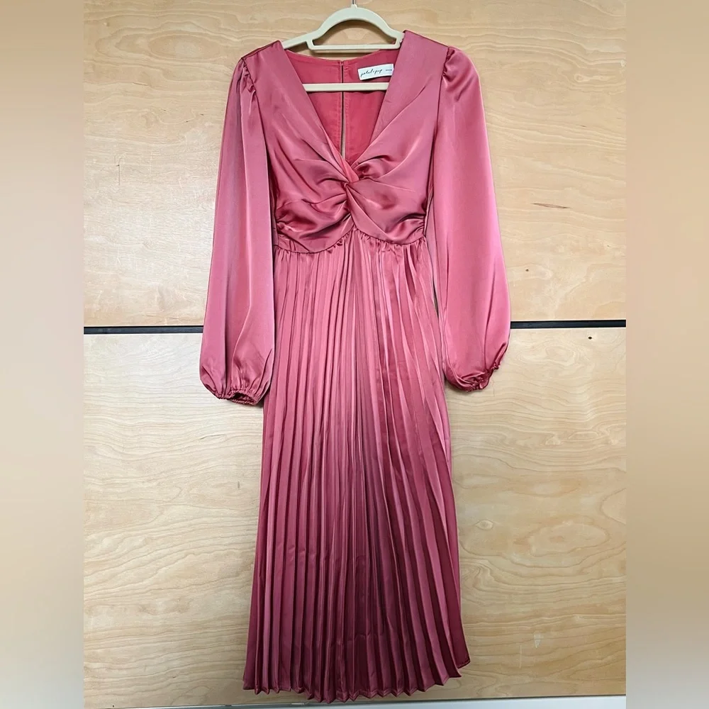 Petal & Pup Pink Pleated Midi Dress - Picture 2 of 4